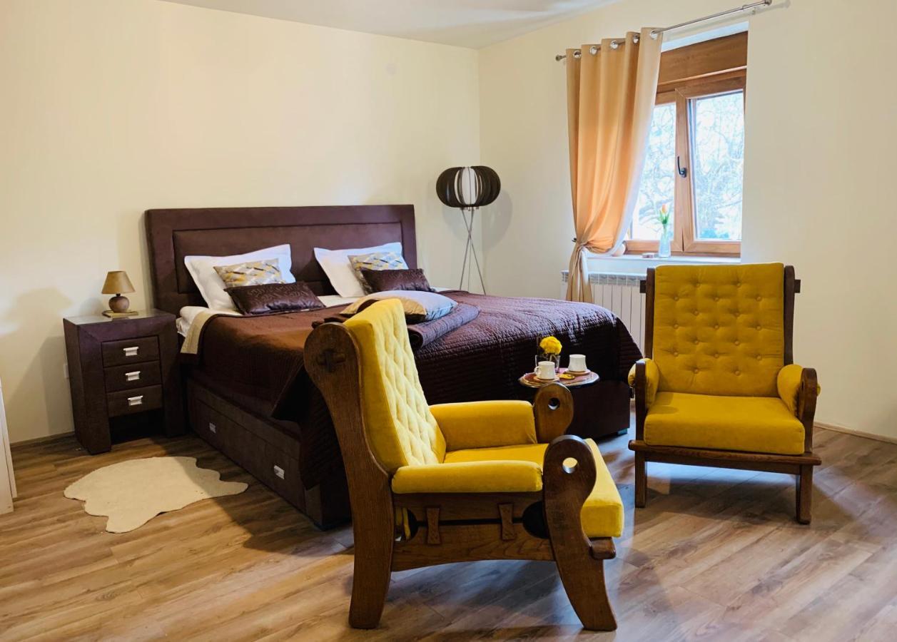 Zvjezdana Dolina Garni Hotel Andrijevica Exteriör bild
